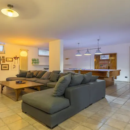 Casa Villino Dei Poeti Villa Pineto