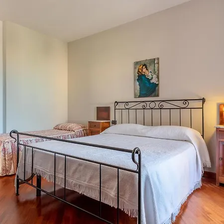 Casa Villino Dei Poeti Villa Pineto